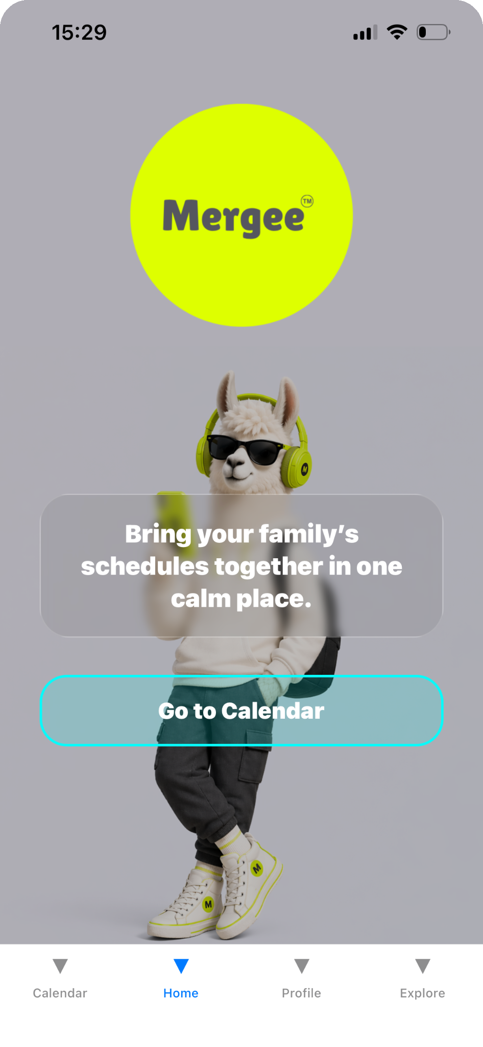 Mergee home screen showing the family calendar entry point