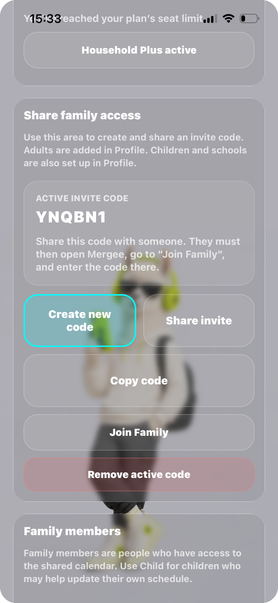 Mergee household invite-code screen showing where to share family access